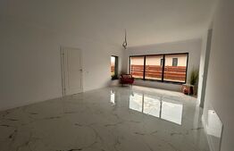 Casa cu 4 camere, 115 mp, 520 mp teren, zona Cercu