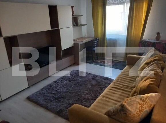 Apartament de închiriat 3 camere Podul de Fier - 125649AI | BLITZ Iași | Poza1