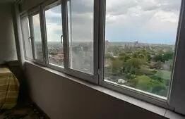 Apartament 3 camere, 72 mp,  zona Semicentrala 