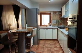 Apartament de 3 camere, decomandat, 80mp, zona Păcurari