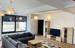Apartament de 3 camere, semidecomandat, 140mp, zona Hlincea 