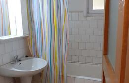 Apartament cu 2 camere, decomandat, 45mp, zona Ultracentrala