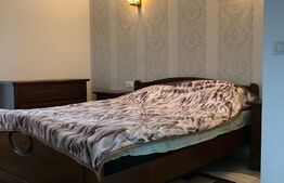 Apartament cu 2 camere, decomandat, 60mp, zona Nicolina