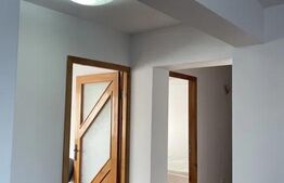 Apartament cu 3 camere, semidecomandat, 60mp, zona Bucium