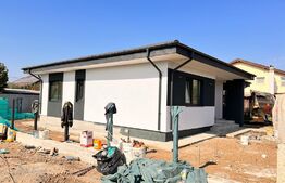 Casa 4 camere, 101mp, zona Family Market Miroslava