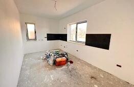 Casa 4 camere, 101mp, zona Family Market Miroslava