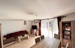 Casa 4 cam 102 mp, locatie deosebita, aproape de Castel