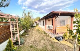 Casa 4 camere, 95mp, plan parter, zona doar de case,Miroslava