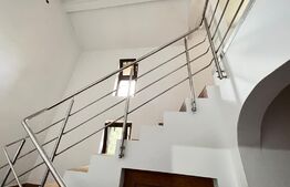 Casa in oras 4 camere, 137 mp, 240 mp teren, panorama