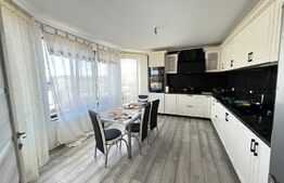 Casa cu vedere panoramica superba, 5 camere, 160mp utili, 570 mp teren, Tomesti