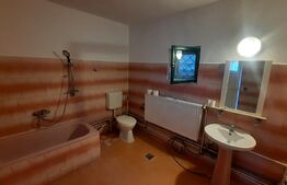 Casa 3 camere, 100mp,  zona Sararie 