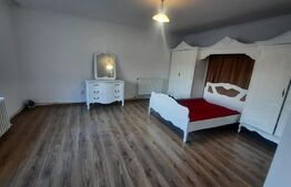 Casa 3 camere, 100mp,  zona Sararie 