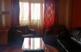 Apartament cu 3 camere, decomandat, 68mp, zona Pacurari