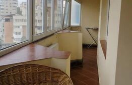 Apartament cu 3 camere, decomandat, 68mp, zona Pacurari