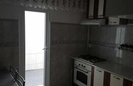 Apartament cu 3 camere, decomandat, 76mp, zona Cug