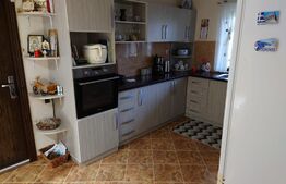 Casa 4 camere, 200 mp util, 1300 mp teren, Sculeni