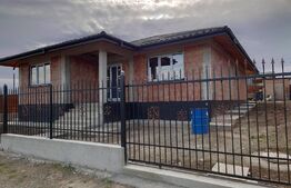 Casa 4 camere, 120 mp utili, 500 mp teren,  Visan