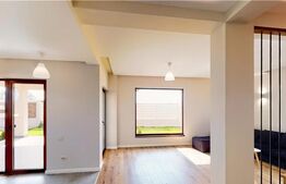 Casa 4 camere, 118 mp utili,  Visan