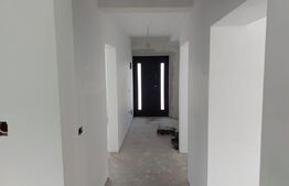 Casa 3 camere, 83mp, Visan