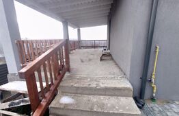 Casa cu finisaje premium, 5 camere, 100 mp util,  517 mp teren, zona Valea Adanca