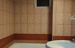 Apartament de 3 camere, 2 bai, etaj intermediar, zona Nicolina