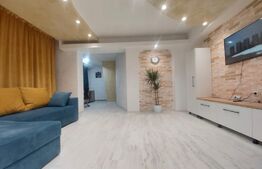 Apartament de 2 camere, zona Centrala Decomandat