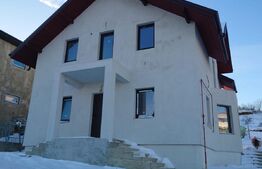 Casa cu 4 camere, 85mp utili, teren 500mp, zona Hlincea