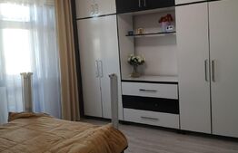 Apartament 3 camere, 77 mp, zona Silk District