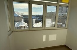 Apartament de 4 camere, semidecomandat, 95mp, Bulevardul Independentei