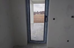 Casa cu priveliste deosebita, 4 camere,  120 mp util,  939 mp teren, Barnova