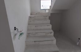 Casa cu priveliste deosebita, 4 camere,  120 mp util,  939 mp teren, Barnova