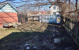 Casa bătrânească, 2 camere, 60mp, 2800 mp teren, Osoi