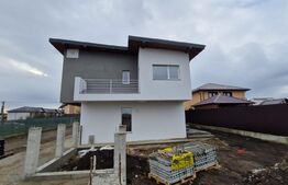 Casa tip triplex, 4 camere, 116 mp, 120 mp teren, zona Valea Lupului, Centru 