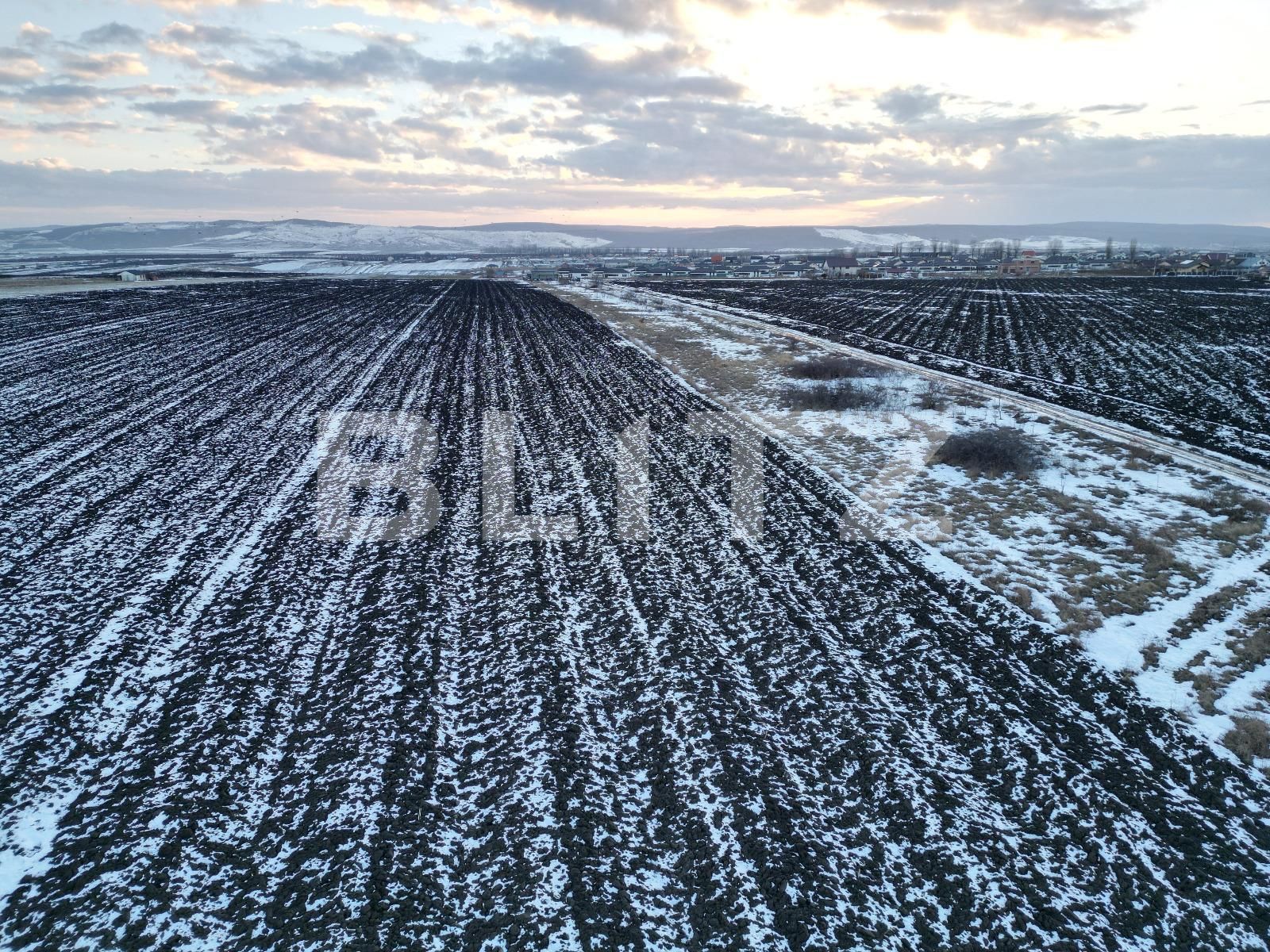 Teren de vânzare Vorovesti - 135418TV | BLITZ Iași | Poza4