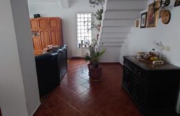 Casa 8 camere,240 mp utili si 485 mp teren, Nicolina