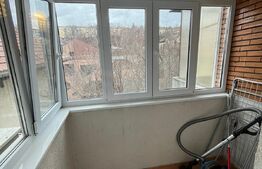 Apartament de 2 camere, zona Centrala 60mp