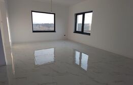 Casa 4 camere, 115 mp utili,  in Valea Adanca