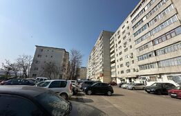 Apartament de 3 camere, decomandat, 2 bai, 71mp, Bvd. Dacia