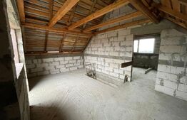 Casa cu etaj, la rosu, 4 camere, 128 mp utili, teren 651 mp, in zona Ciurea