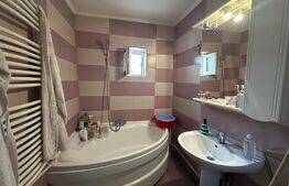 Apartament de 2 camere, decomandat, 57mp, zona Nicolina