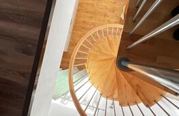 Casa, 5 camere, 180 mp utili, 800 mp teren, zona Dancu 