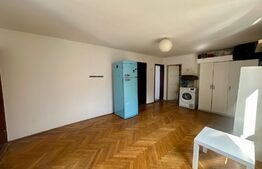 Casa de 3 camere, 300 mp teren, zona Sararie