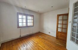 Apartament de 5 camere , 114MP, zona Alexandru cel Bun