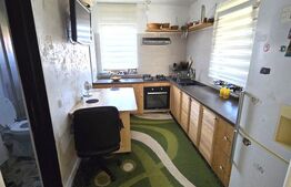 2 Case , 7 camere , 5 bai, 280 mp utili, 1200 mp teren, zona sat Chiperesti 