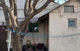 Casa cu doua camere, 40.9 mp si curte cu 288 mp de teren langa Palas!