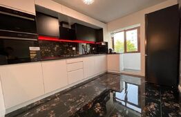 Apartament 3 camere, decomandat, 82 mp, zona Lidl Poitiers