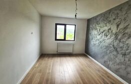 Apartament 3 camere, decomandat, 82 mp, zona Lidl Poitiers