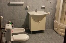 Apartament de 3 camere, 97 mp, zona Frumoasa