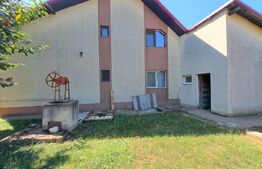 Casa 6 camere, 220 mp, teren 970mp, Dancu