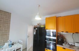 Casa 4 camere, tip triplex, 113 mp, Valea Adanca